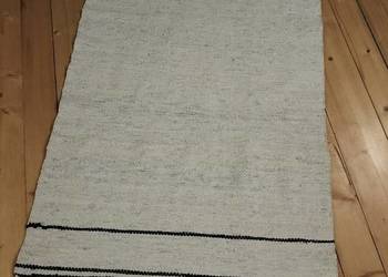 Chodnik ręcznie tkany na krośnie