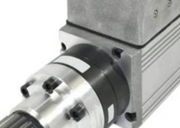 Silnik skrętu Toyota Bt200 sprawny posiadam inne silniki BT