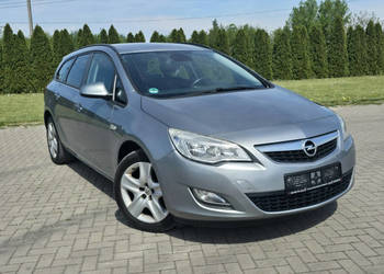 Opel Astra Sports Tourer 1,4 Benz. Serwis.Klimatyzacja.El.szyby.Centralka.…