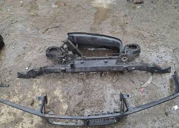 Sprzedam pas przedni karoseri do bmw 316 .