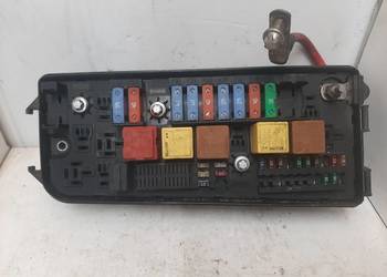 Opel Vectra C Signum skrzynka bezpieczników 519066104 13170899