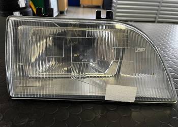 Reflektor przedni prawy FSO Polonez Caro