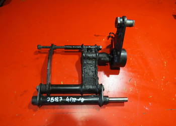 PIAGGIO X8 125 150 180 200 250 poducha silnika mocowanie uchwyt