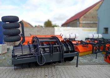 Wał Pryzmowy MT2 z bocznym dociskiem-Metal Technik