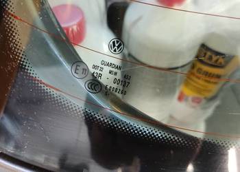 Szyba tył passat b6