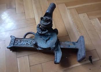 Żeliwny Lewraek(podnośnik zębaty)JUMBO 7,5 Mp