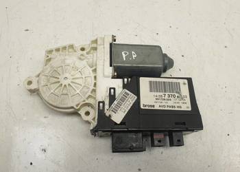 Lancia Phedra SILNICZEK SZYBY Prawy przód