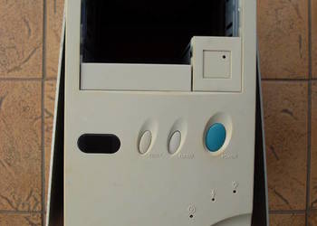 Stara retro obudowa PC