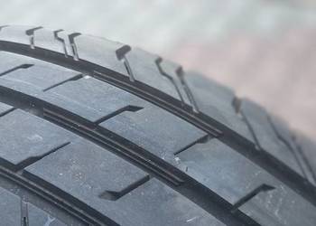 225/55r17C ContiVan Contact200