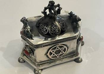 Puszka na etrog ze srebra, Carska Rosja, Lwy Judy i Gwiazda Dawida