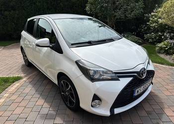 Toyota Yaris Style Red Pack 1.33 VVT-i 2014 rok