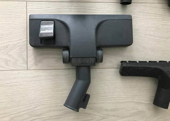 Szeroka ssawka z przełącznikiem dywan/płaskie 34,5mm Hoover