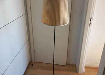 Lampa stojąca