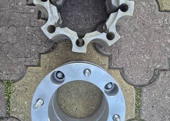 Dystanse 45 mm.   4x136 Can am Maveric