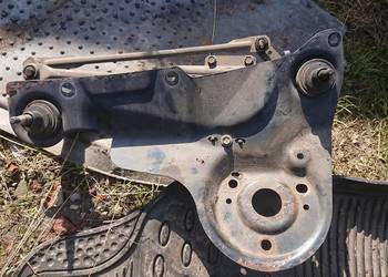 Mechanizm wycieraczek z silnikiem ford fiesta Mk 5 1,4dci