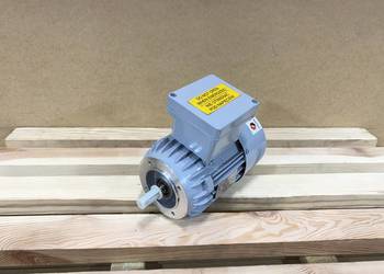 silnik elektryczny 0,55kW 2800obr. 3fazowy BESEL B14