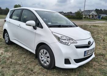Toyota Verso-S 2011, manual, benzyna