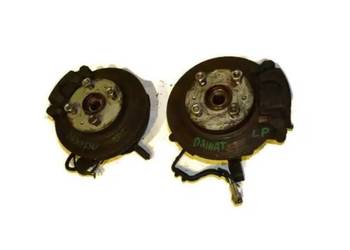 DAIHATSU CUORE 2002-08  Zwrotnica piasta tarcza zacisk przód lewy
