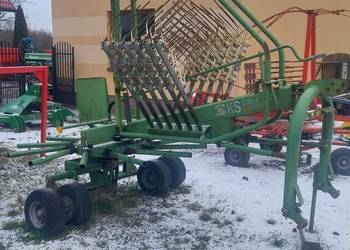 Zgrabiarka regulowana KRONE