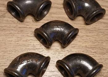 Kolanka 1/2 cala, czarne. Komplet 5 szt. Nieużywane ze starych zapasów