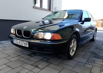 BMW 520i E39 sedan