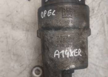 OPEL ASTRA CORSA MERIVA 1.4 16V podstawa filtra oleju 55560748