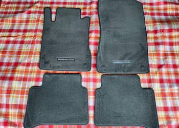 Dywaniki OE Mercedes W211 S211