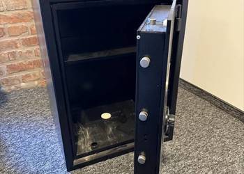 Sejf konsmetal klasa 1