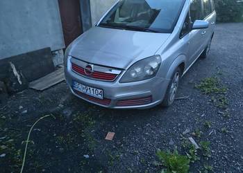 Sprzedam Opla Zafira b 1.9 CDTI.
