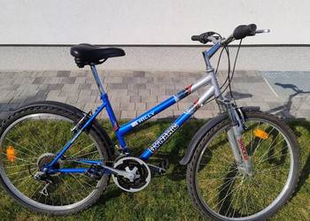 Sprawny niebieski Rower, koła 26 x 2.125