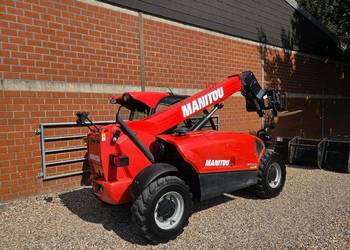 Teleskopowy ładowacz Manitou MT 625 H ST3B