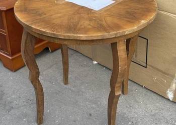 Stolik RETRO ludwikowski z giętymi nogami