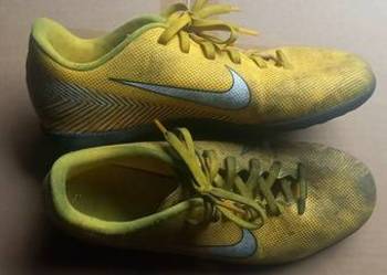Buty sportowe Nike rozm 38,5 Turfy Halówki