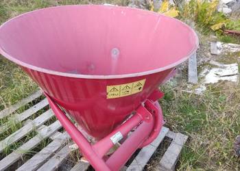 Rozsiewacz lej metalowy