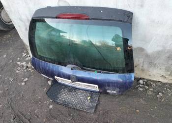 RENAULT CLIO 2 KLAPA BAGAŻNIKA TYŁ TYLNA SZYBA TYLNEJ KLAPY EMBLEMAT