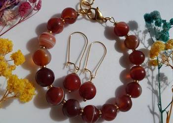 Pozłacana bransoletka i kolczyki z kamienia naturalnego Agat karneolowy.