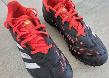 Buty Adidas Predator (Model czarno-czerwony) rozmiar 40