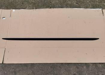 Listwa progowa prawa audi a5 8T s-line 08+ czarna 8T0854932A