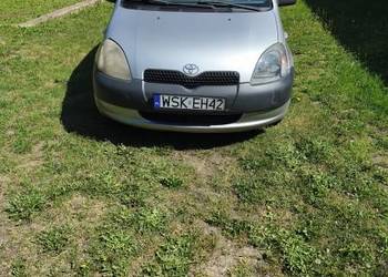 1/2 udziału Toyota Yaris 2000 r. od syndyka