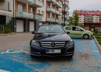 Mercedes-Benz Klasa C 180 T CDI Avantgarde Edition