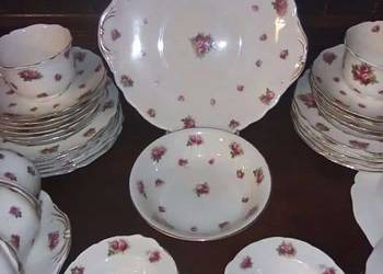 Patera. Royal Doulton. England.