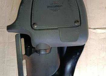 Harley  08-2013 gołębnik prawy osłona