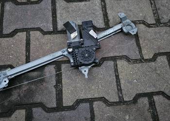 Podnośnik szyby prawy tył mercedes w202