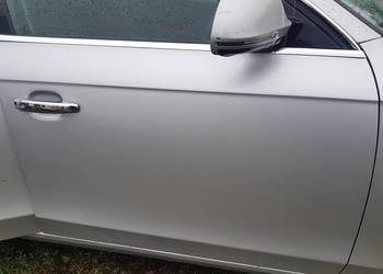 Drzwi przednie AUDI A4 B8 kompletne LX7W