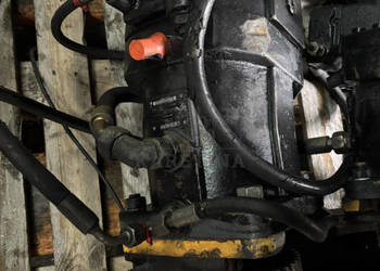 Liebherr L522 L524 L534 L538 L512 - silnik jazdy hydrauliczny A6VM160 5716…