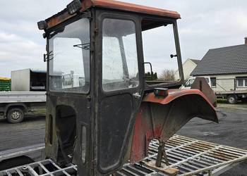 Kabina Ursus C360 z błotnikami Kunów Naglak Czeska