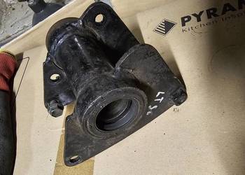 Suzuki LT 50 Piasta mocowanie wahacz wahacza osi LT50 most uchwyt ośki