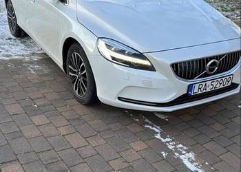 Volvo V40 Inscription – Bezwypadkowy, Pełna Historia Serwisowa NL, Idealny