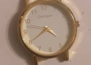 ZEGAREK KWARCOWY NR. 377. - DISTINGUE