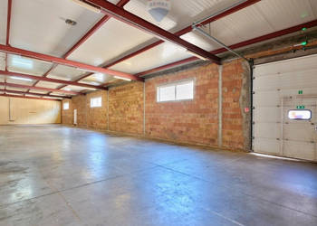 2 część - Produkcyja-magazyn,TIR, prąd 380V